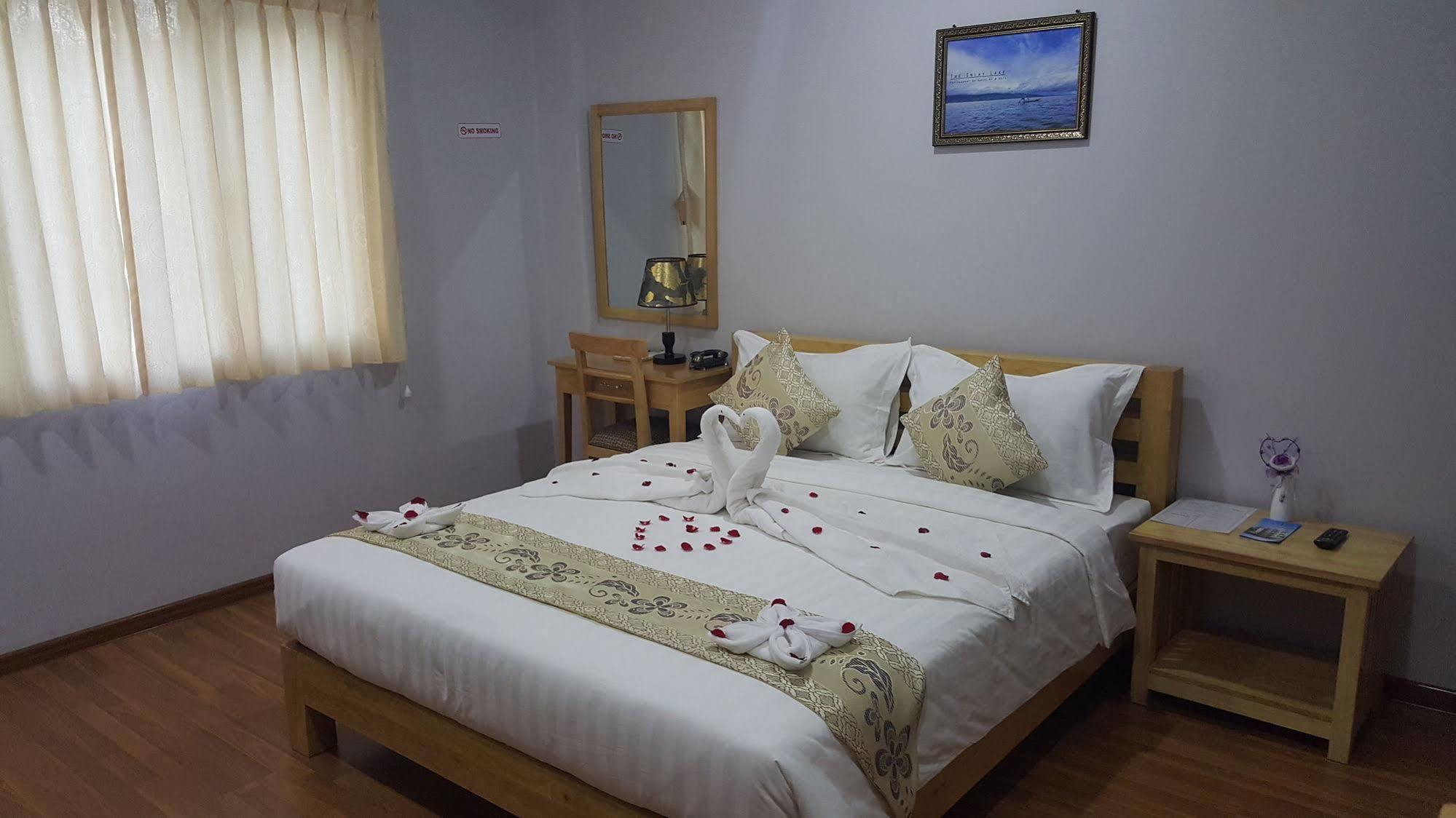 Asian Smile Hotel Rangun Zewnętrze zdjęcie
